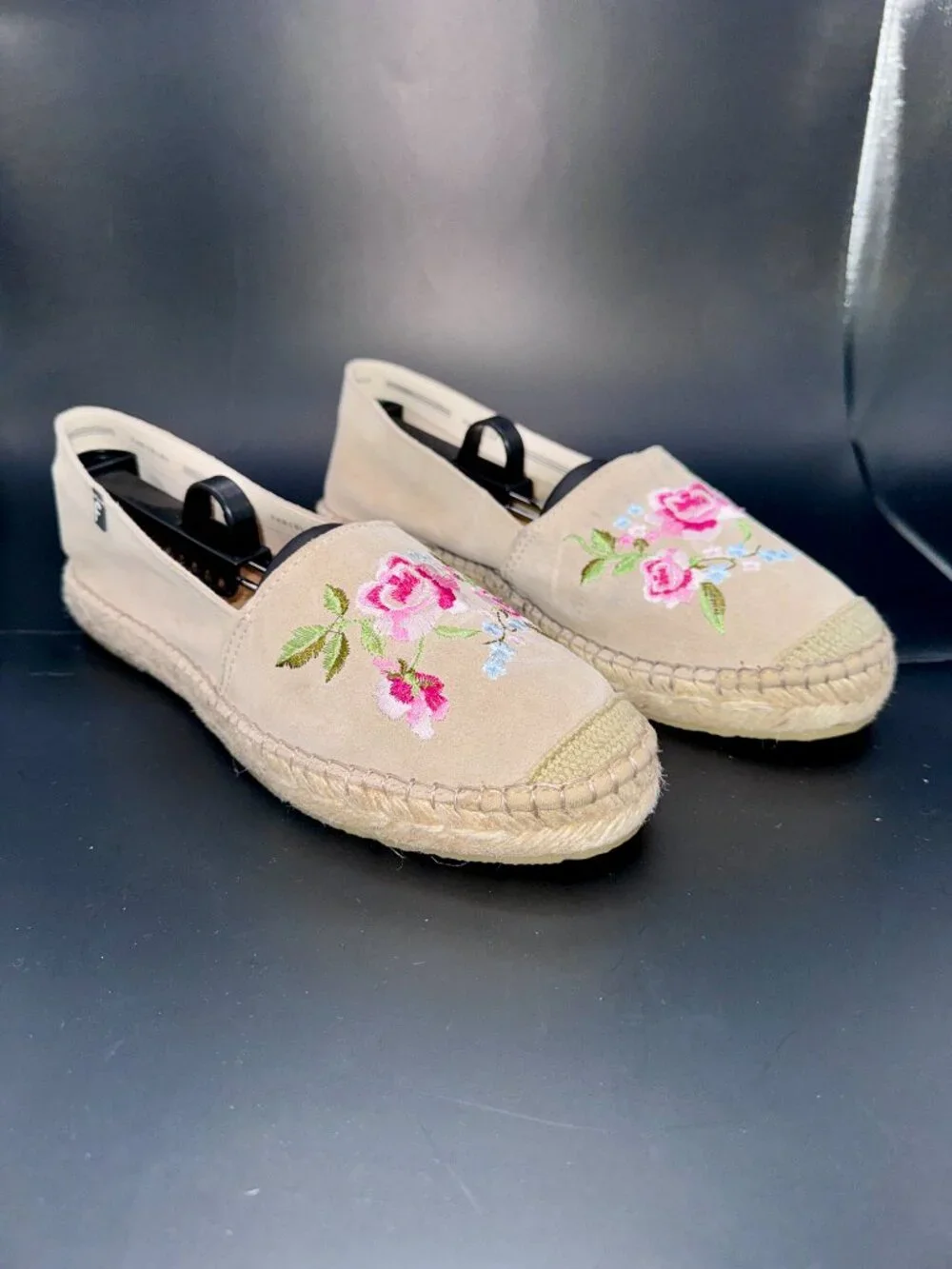 New Sz 9 40 FABIOLAS Espadrilles Suede Embroidered Flats Beige Tan Anthropologie